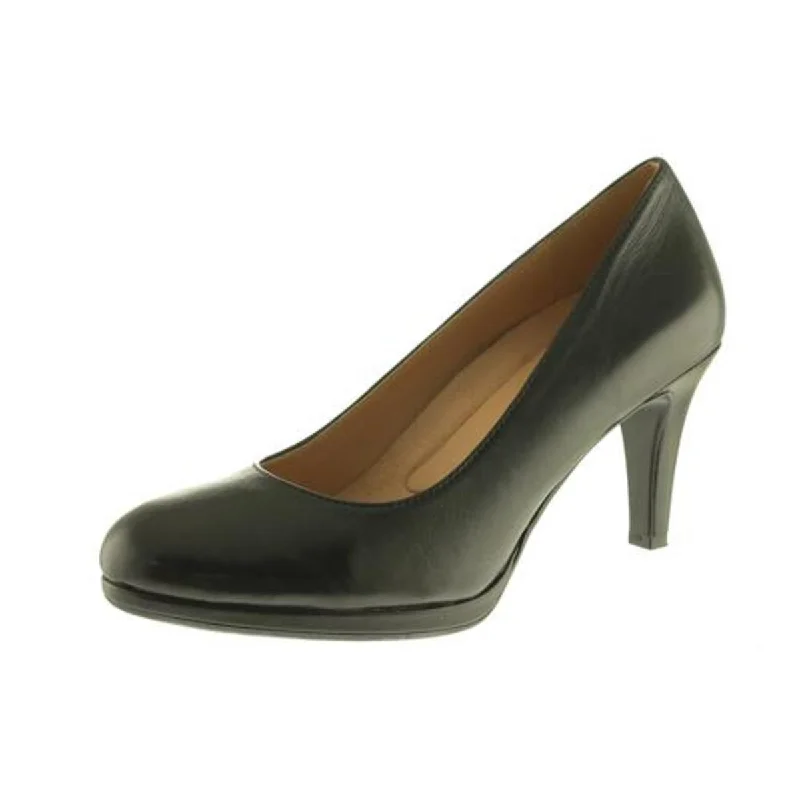 Naturalizer Womens Michelle Solid Platform Pumps