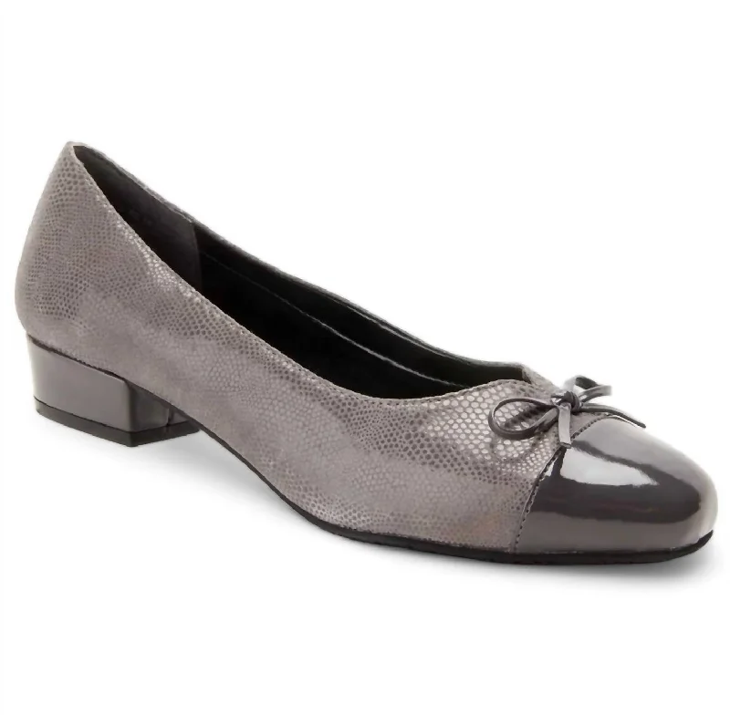 Tawnie Low Heeled Shoes - Wide Width In Grey Lizard Print Leather