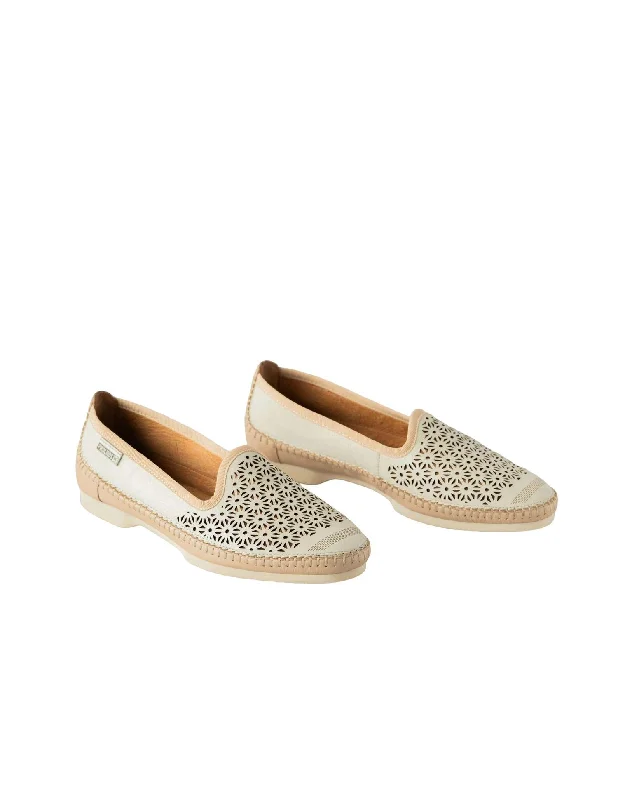 Women Aguilas Slip On Shoe In Nata