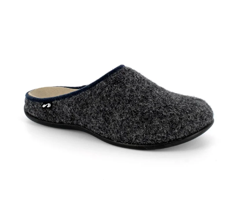 Strive Copenhagen Dark Grey Women's