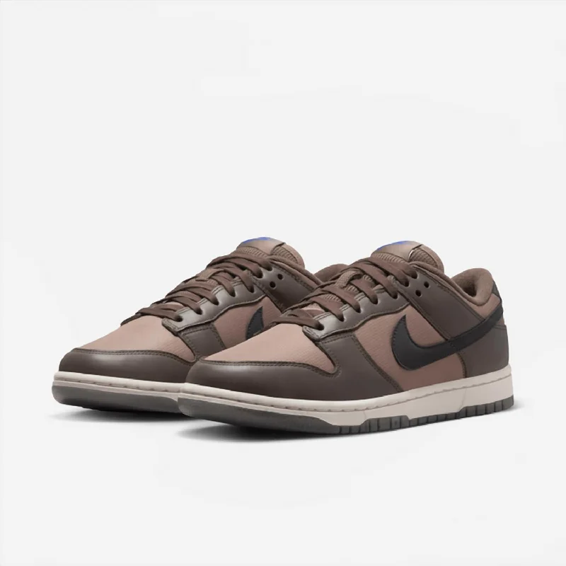 Women's Dunk Low Sneaker In Ironstone/anthracite-Mink Brown