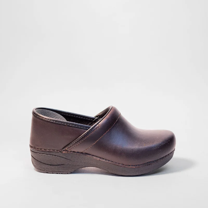 DANSKO XP 2.0 BROWN WP PULLUP - WOMEN'S